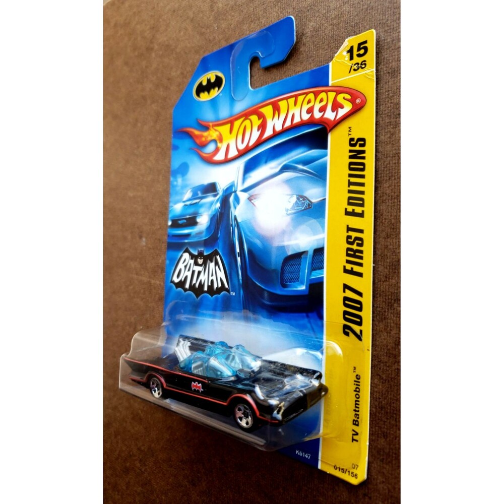 Hot Wheels TV BATMOBILE Black 2007 First Editions 15/36 Honeycomb Grill! LOT X 2 - Picture 11 of 16